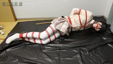 【美曦s】囚禁捆绑篇《素人改造伪娘第四期》素人体验一天一夜的捆绑囚禁 连体口球、坐缚、驷马吊头、强制捆绑榨汁、SP、打脚心、放置、镣铐囚禁