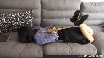 【灰鸟工作室】古典气质美女李菲五四装五花驷马捆绑布鞋脚镣行走