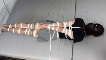 【玩奴原创】细绳出狠活儿！蛇缚暴杀驷马身材超好的晓欢妹子，绑到黑紫的并肘！