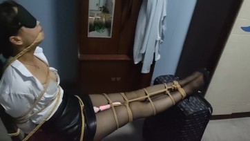 【理想与现实】囚禁白领，椅子捆绑